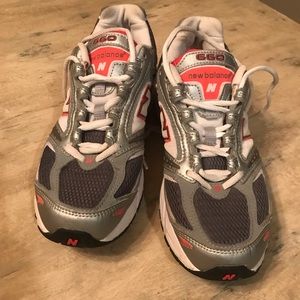 New Balance 660 sneakers